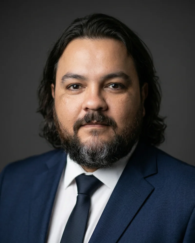 Cleverson Pompeu — Hipnoterapeuta e Psicanalista